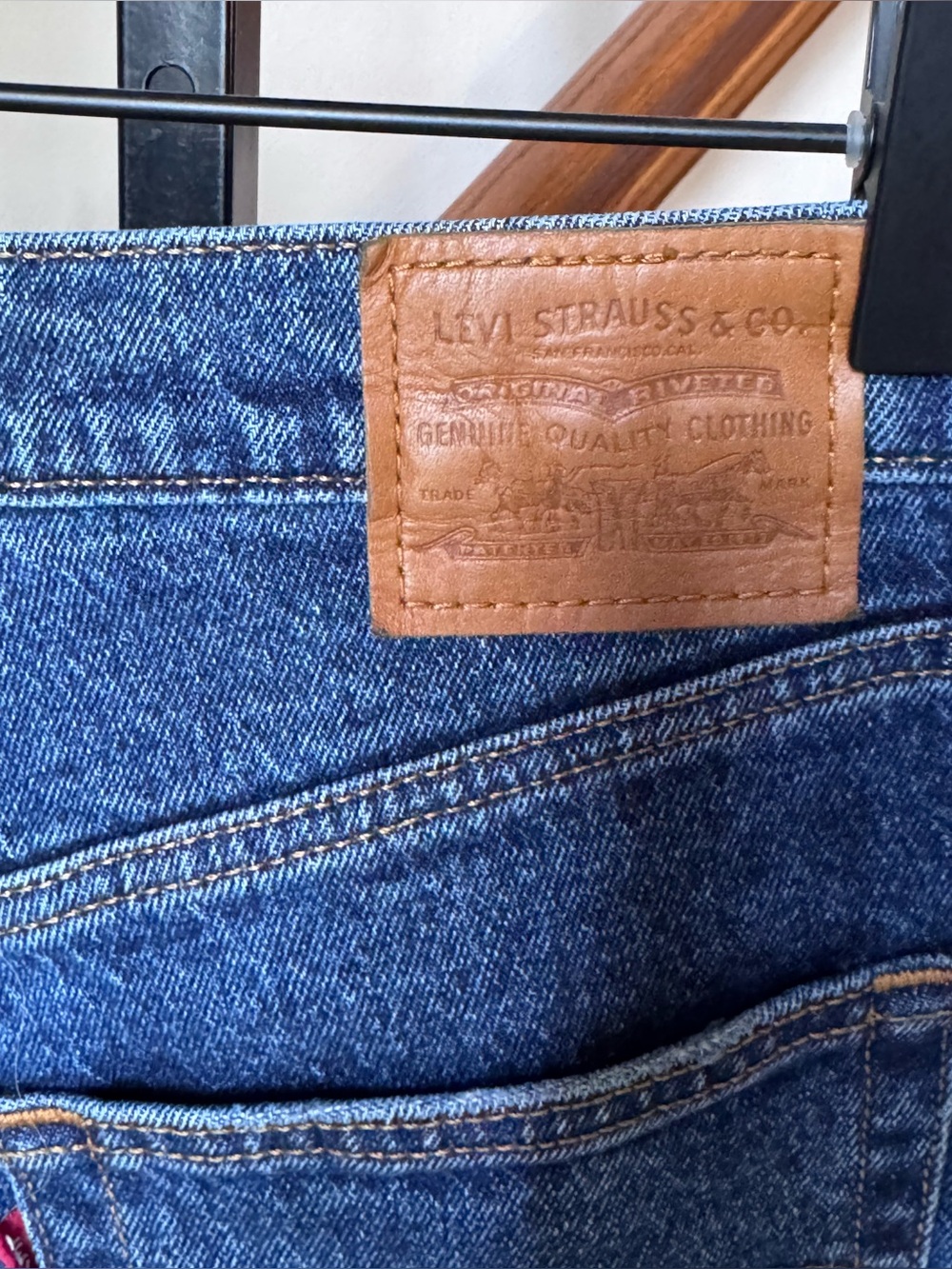 EUC Women’s Levi's Ribcage Straight Ankle Women's Jeans Sz. 27 - Picture 7 of 10